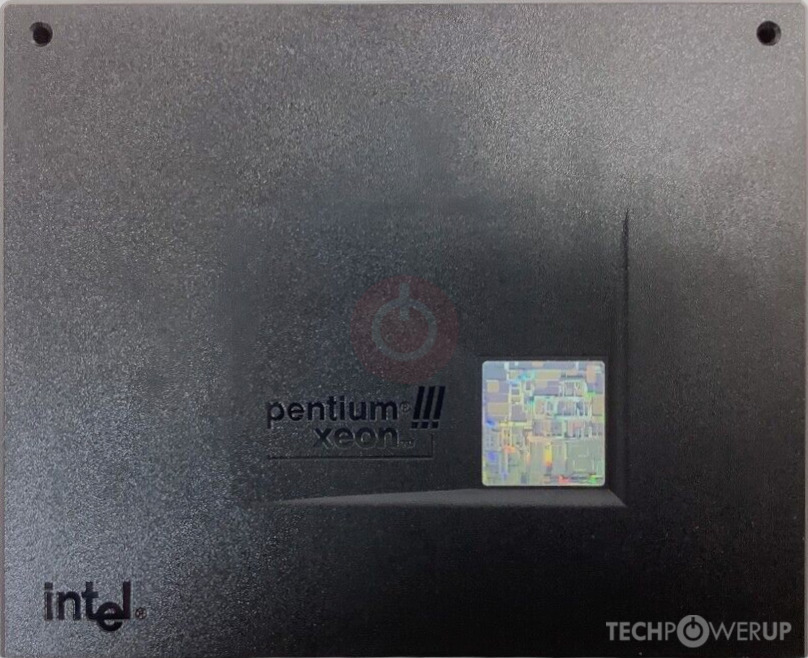 Intel Pentium III Xeon 700-2M 2.8V
