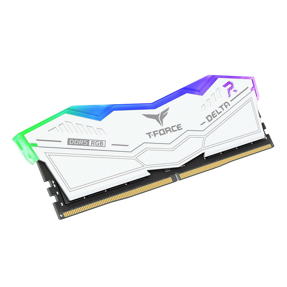 TeamGroup T-Force Delta RGB 32 GB